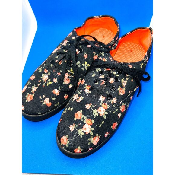 Womens Floral Lace-Up Canvas Shoes Black Floral Print Size 10 Garden Casual Styl - Picture 1 of 6
